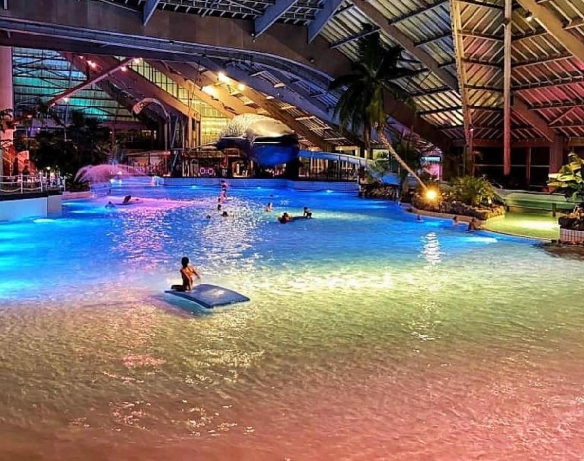 Aquaboulevard Adresse, Horaires, Tarifs 2023 et Promos parc aquatique